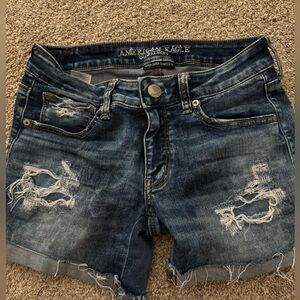 AMERICAN EAGLE JEAN SHORTS